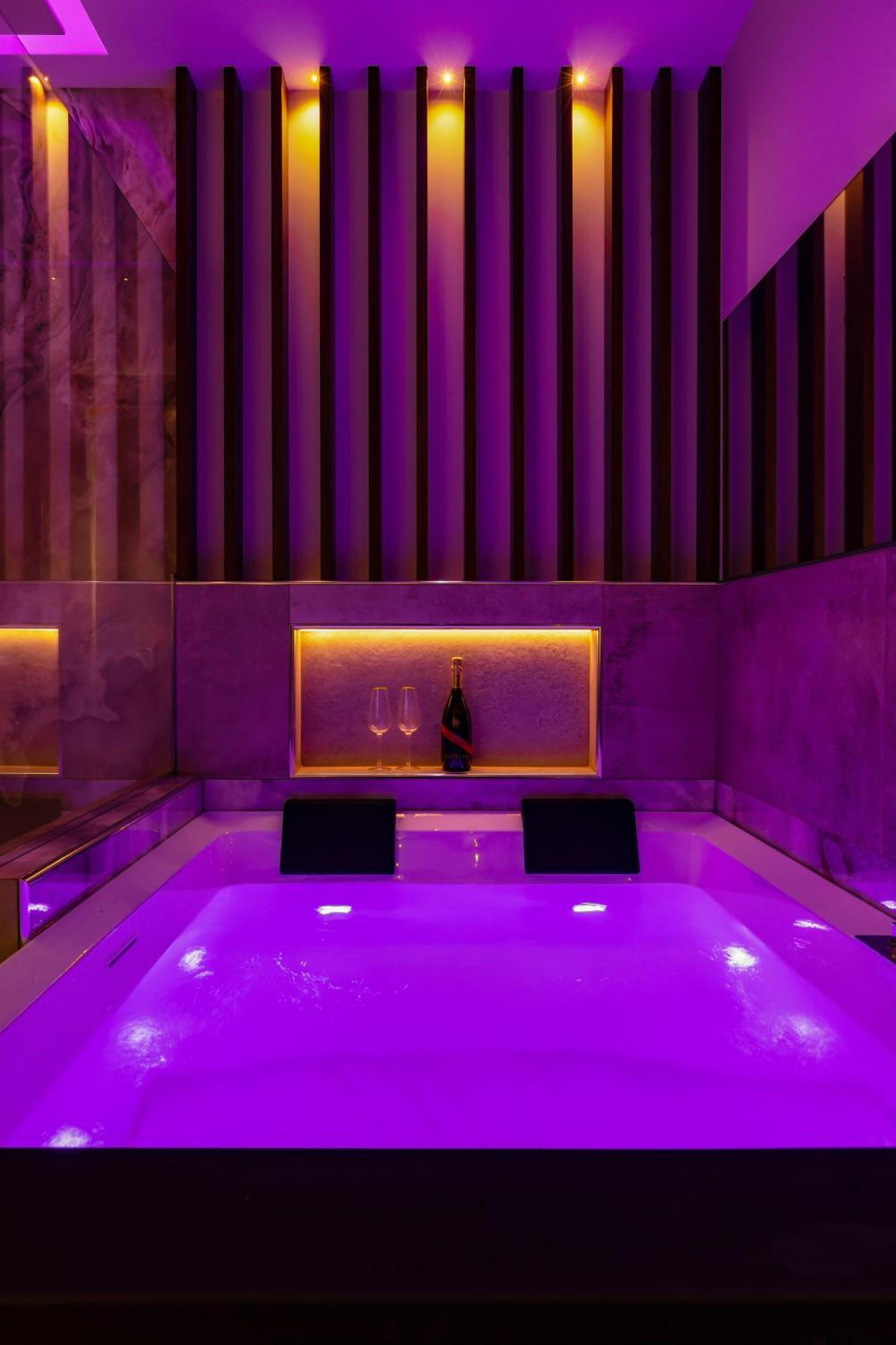 Albadea Deco&Jacuzzi Hotel Rome Buitenkant foto